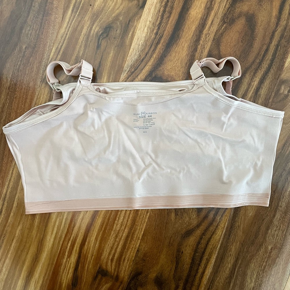 Ruby Ribbon Rack Sample Nursing Demiette, Pale - image 4